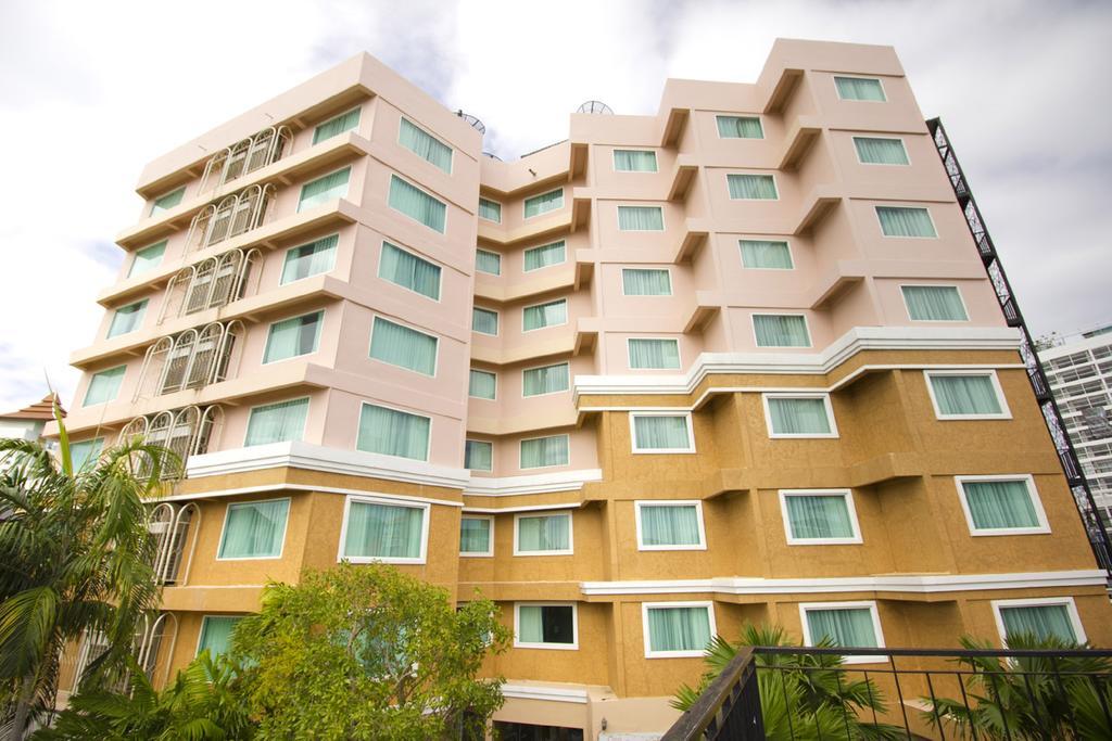Kudos Parc Pattaya Ξενοδοχείο Εξωτερικό φωτογραφία